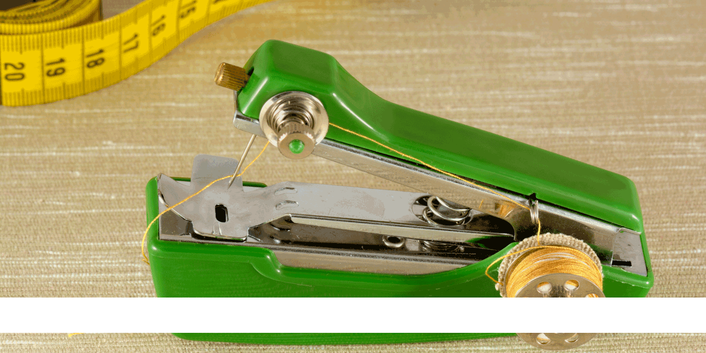 how to use a handheld sewing machine