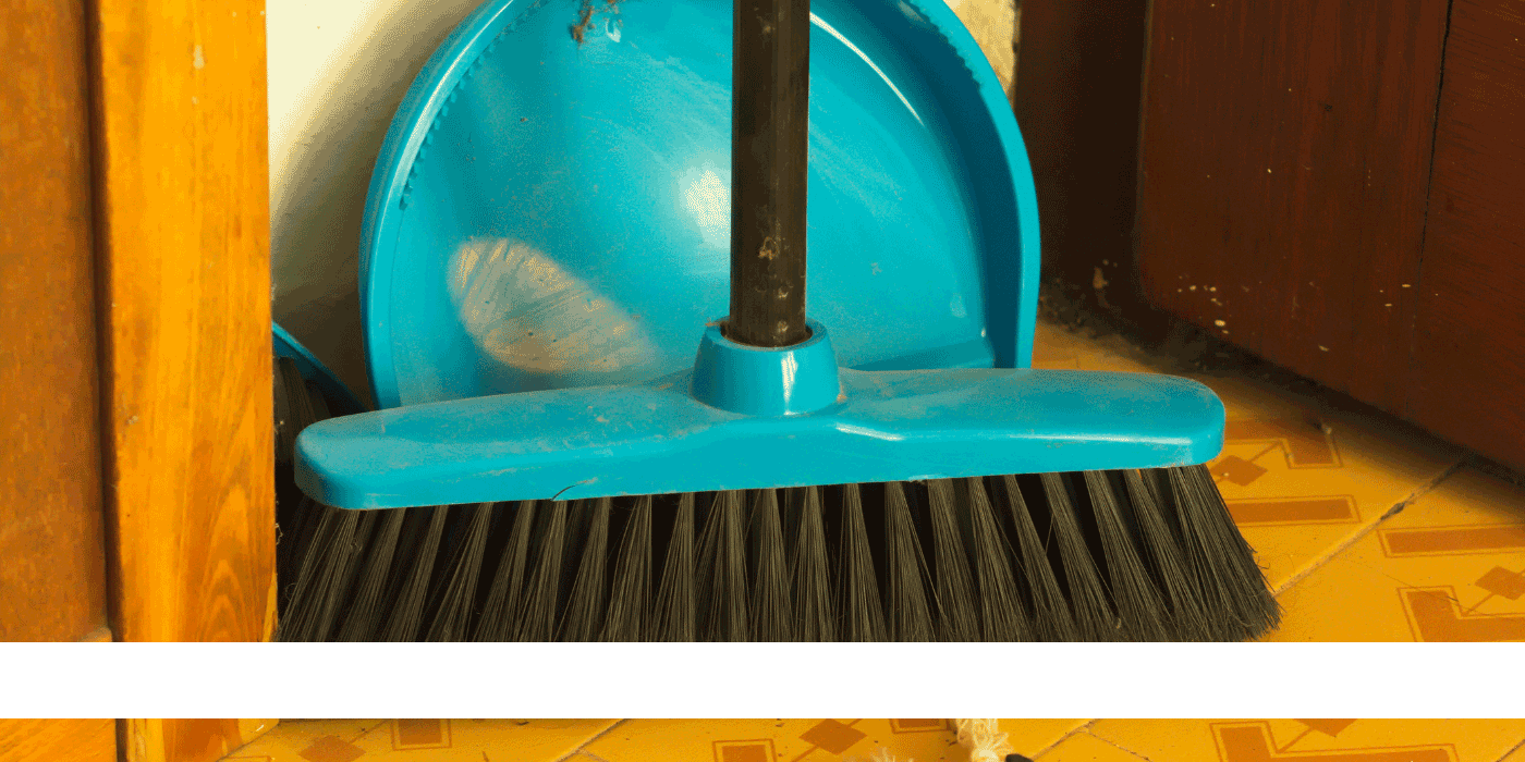 how to fix a dust pan