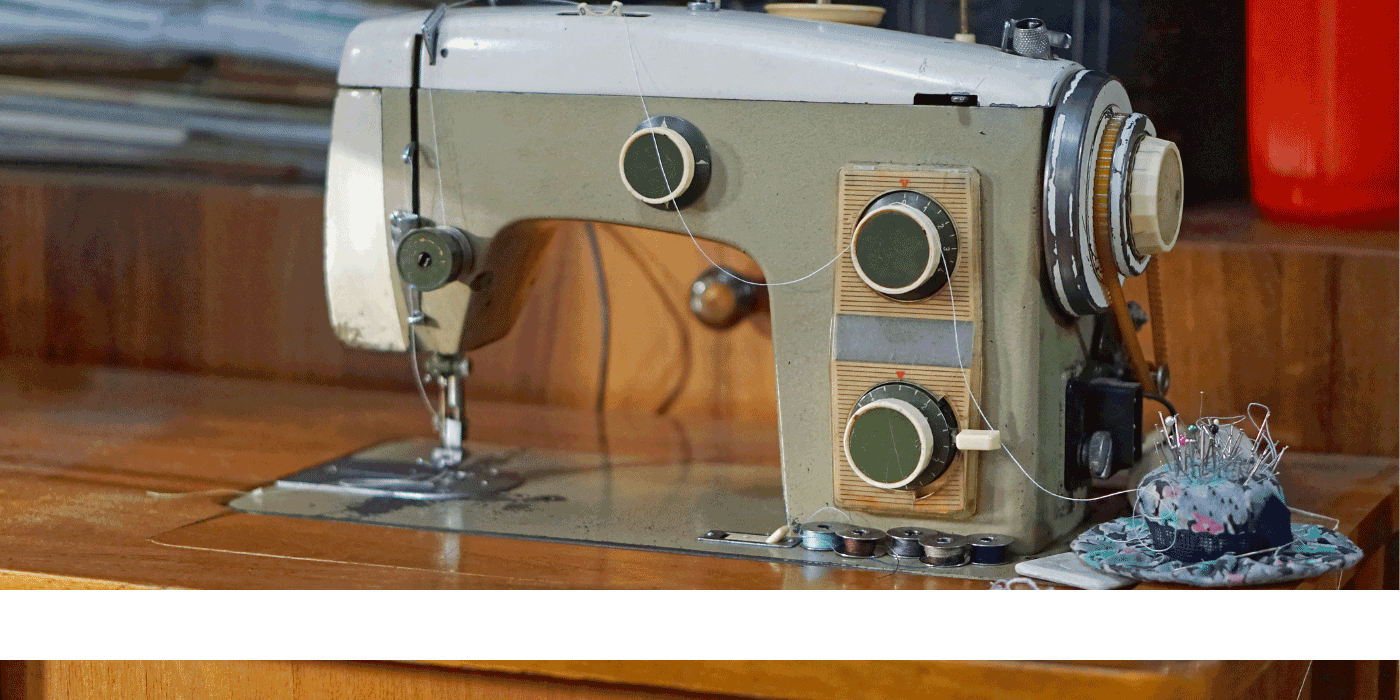 how do you adjust the horn on a sewing table