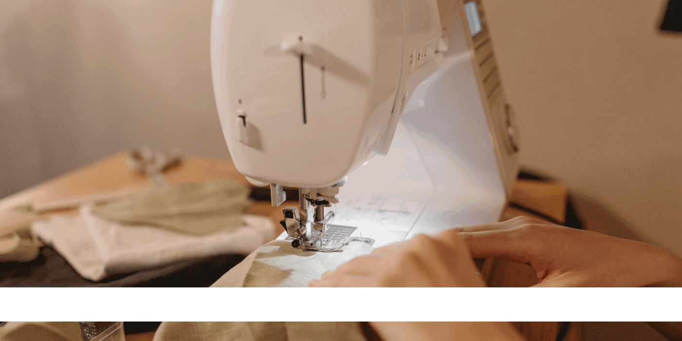 how do you turn off the light on a sewing machine
