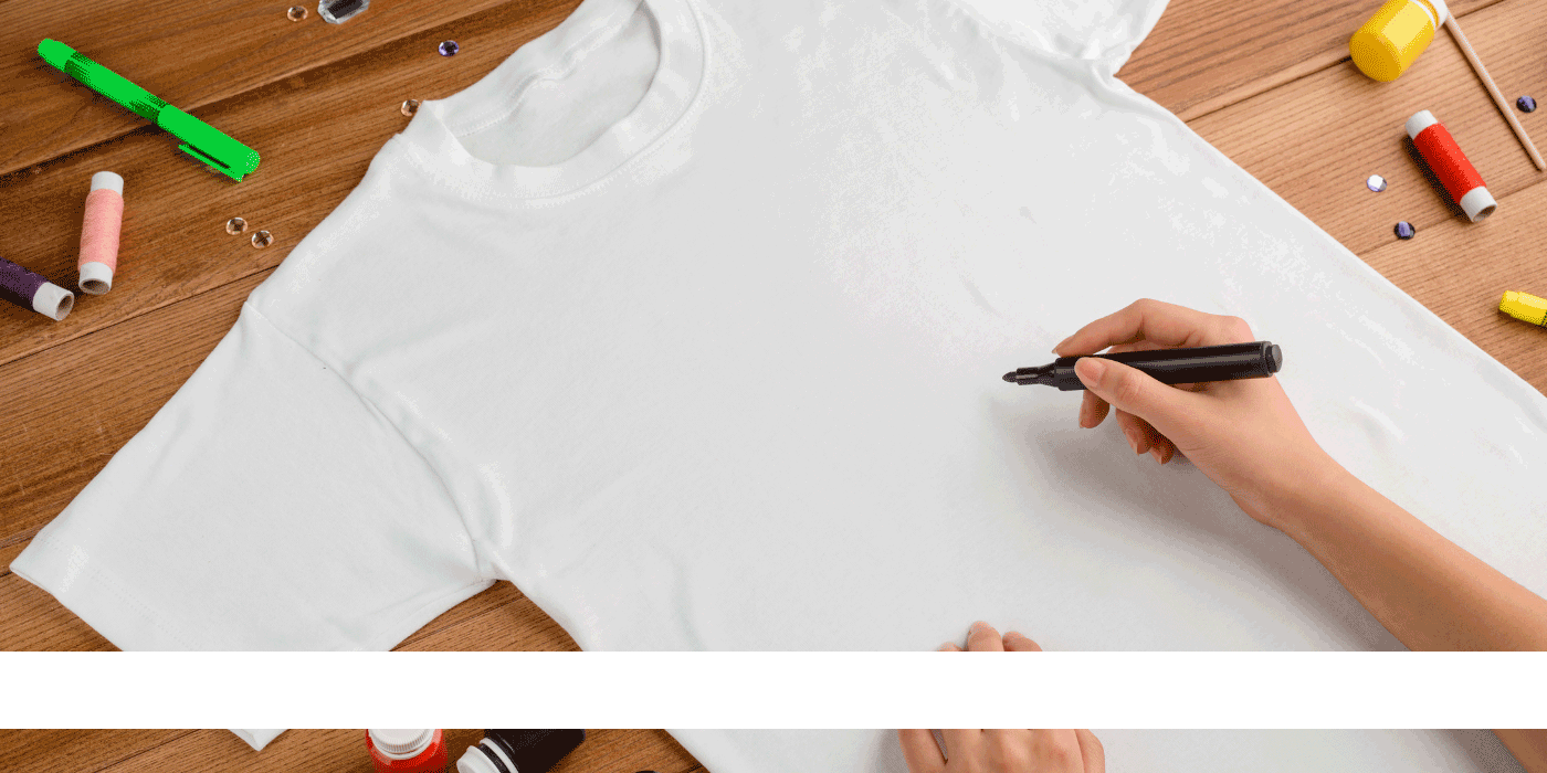 how to draw on a shirt with fabric markers