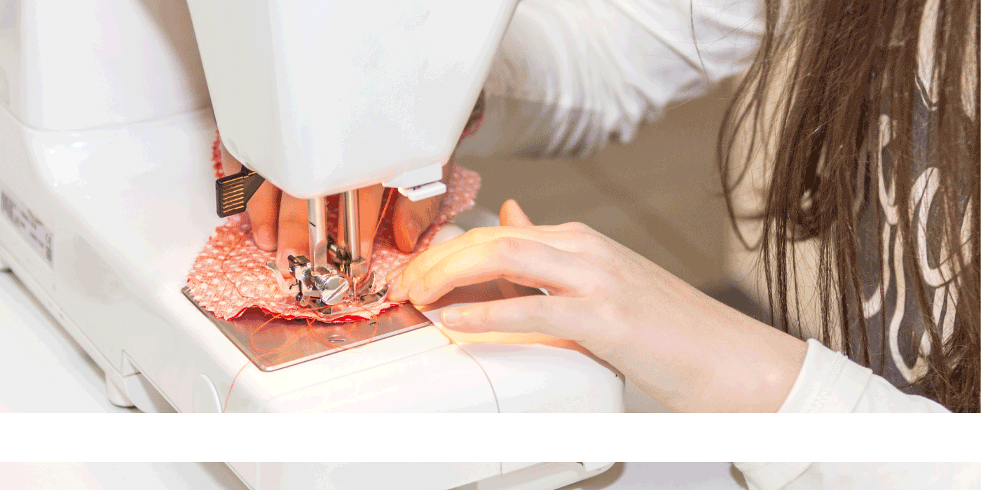 sewing machine for intermediate sewer